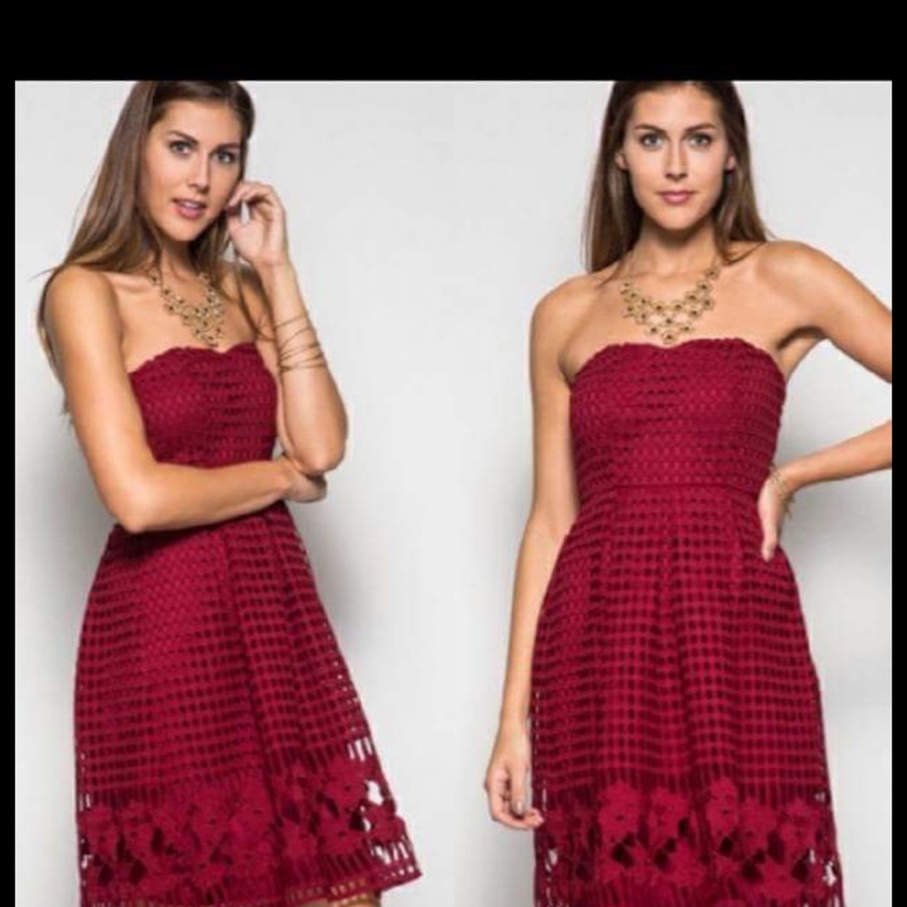 Stunning Fall eyelet dress